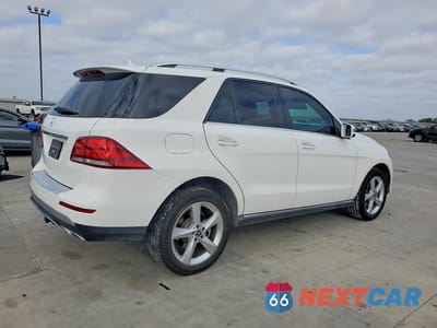 Trzecie zdjęcie samochodu z tyłu: 2017 MERCEDES-BENZ GLE 350 VIN:4JGDA5JB1HA977354 - miniatura