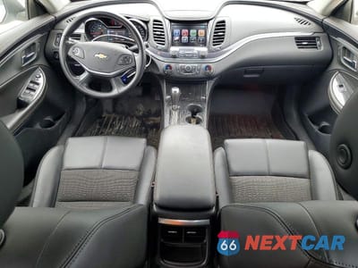 Zdjęcie 8 z 12 samochodu: 2017 CHEVROLET IMPALA LT VIN:1G1105SA7HU196541 - miniatura