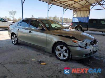 Czwarte zdjęcie samochodu z boku: 2005 BMW 530 I VIN:WBANA73525B816879 - miniatura