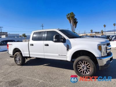 Czwarte zdjęcie samochodu z boku: 2019 FORD F250 SUPER DUTY VIN:1FT7W2BT0KEG05481 - miniatura