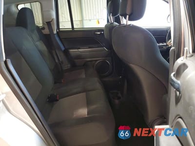 Zdjęcie 11 z 13 samochodu: 2013 JEEP COMPASS SPORT VIN:1C4NJDBB3DD249206 - miniatura