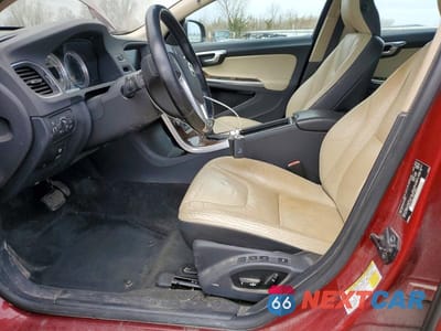 Zdjęcie 7 z 12 samochodu: 2013 VOLVO S60 T5 VIN:YV1612FS0D1219269 - miniatura