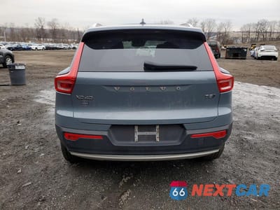 Zdjęcie 6 z 13 samochodu: 2020 VOLVO XC40 T5 MOMENTUM VIN:YV4162UKXL2294331 - miniatura