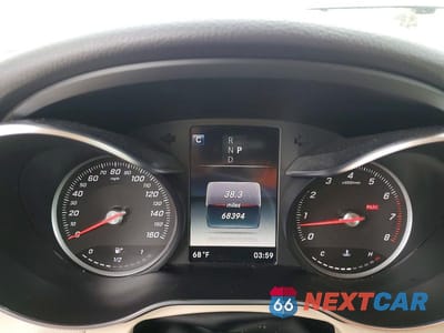 Zdjęcie 9 z 12 samochodu: 2019 MERCEDES-BENZ GLC 300 4MATIC VIN:WDC0G4KB2K1005306 - miniatura