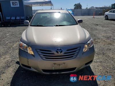 Piąte zdjęcie samochodu w środku: 2007 TOYOTA CAMRY LE VIN:4T1BE46K77U100475 - miniatura