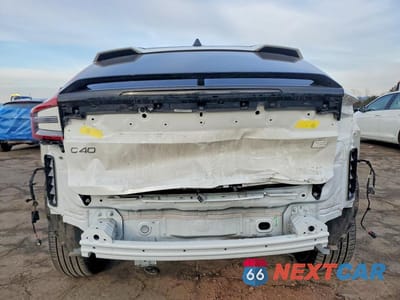 Zdjęcie 6 z 12 samochodu: 2023 VOLVO C40 RECHARGE ULTIMATE VIN:YV4ED3GM1P2053970 - miniatura