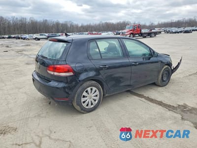 Trzecie zdjęcie samochodu z tyłu: 2014 VOLKSWAGEN GOLF VIN:WVWDB7AJ1EW003537 - miniatura