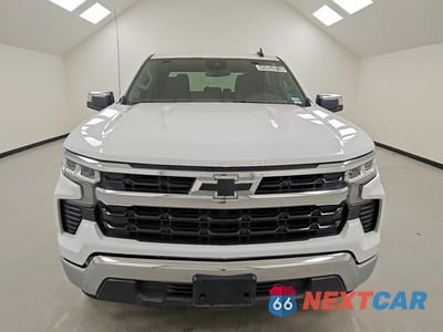 Piąte zdjęcie samochodu w środku: 2024 CHEVROLET SILVERADO C1500 LT VIN:2GCPACED8R1144647 - miniatura