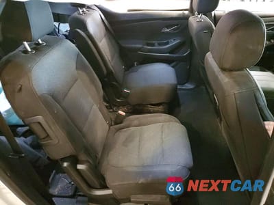 Zdjęcie 11 z 12 samochodu: 2022 CHEVROLET TRAVERSE LT VIN:1GNEVGKW6NJ116376 - miniatura