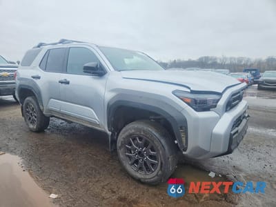 Czwarte zdjęcie samochodu z boku: 2025 TOYOTA 4RUNNER SR5 VIN:JTEVA5BR3S5006971 - miniatura
