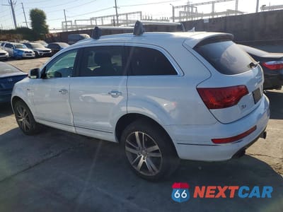 Drugie zdjęcie samochodu z przodu: 2015 AUDI Q7 PREMIUM PLUS VIN:WA1LGAFE9FD011477 - miniatura