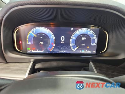 Zdjęcie 9 z 13 samochodu: 2024 JEEP WAGONEER L SERIES III VIN:1C4SJSDP7RS109503 - miniatura