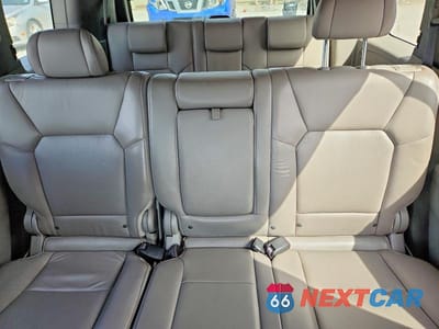 Zdjęcie 10 z 14 samochodu: 2011 HONDA PILOT TOURING VIN:5FNYF4H92BB103825 - miniatura