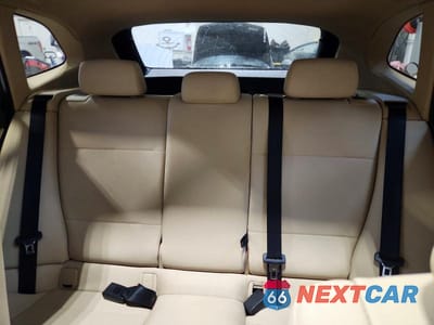 Zdjęcie 10 z 12 samochodu: 2014 BMW X1 XDRIVE28I VIN:WBAVL1C52EVR95138 - miniatura