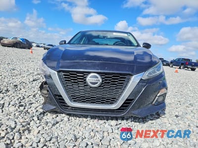 Piąte zdjęcie samochodu w środku: 2020 NISSAN ALTIMA 2.5 SV VIN:1N4BL4DV8LC248728 - miniatura