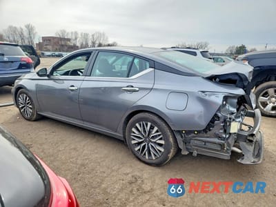 Drugie zdjęcie samochodu z przodu: 2024 NISS ALTIMA SV VIN:1N4BL4DV1RN313643 - miniatura