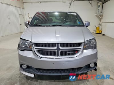 Piąte zdjęcie samochodu w środku: 2017 DODGE GRAND CARAVAN GT VIN:2C4RDGEG2HR859599 - miniatura