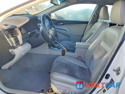 Zdjęcie 7 z 11 samochodu: 2014 TOYOTA CAMRY HYBRID VIN:4T1BD1FK7EU101737 - miniatura