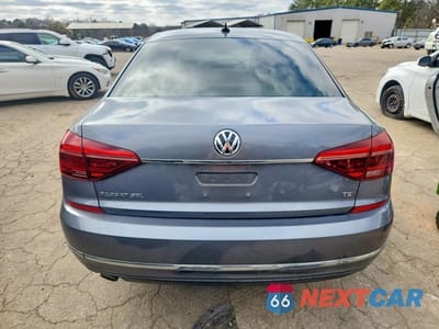 Zdjęcie 6 z 12 samochodu: 2017 VOLKSWAGEN PASSAT SEL PREMIUM VIN:1VWCT7A32HC018108 - miniatura