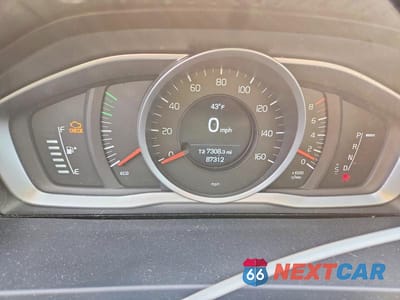 Zdjęcie 9 z 11 samochodu: 2017 VOLVO S60 VIN:YV126MFL4H2434092 - miniatura