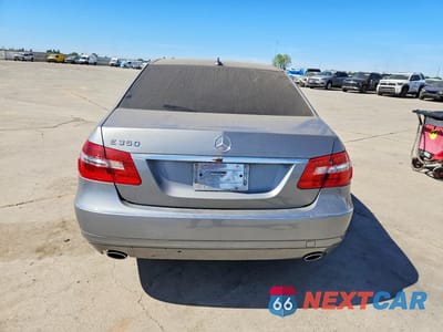 Zdjęcie 6 z 11 samochodu: 2010 MERCEDES-BENZ E 350 VIN:WDDHF5GB1AA167720 - miniatura