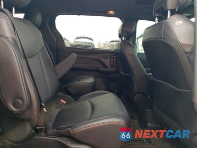 Zdjęcie 10 z 12 samochodu: 2024 TOYOTA SIENNA XSE 7-PASSENGER VIN:5TDDSKFC5RS116104 - miniatura