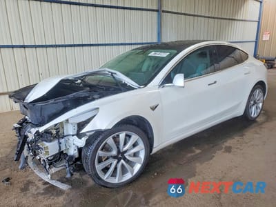 2019 TESLA MODEL 3 5YJ3E1EB1KF392487 - główne zdjęcie licytacji z USA - miniatura