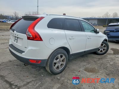 Trzecie zdjęcie samochodu z tyłu: 2012 VOLVO XC60 3.2 VIN:YV4940DZ4C2294903 - miniatura