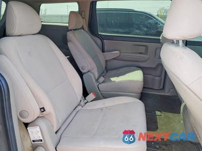 Zdjęcie 11 z 13 samochodu: 2018 KIA SEDONA L VIN:KNDMA5C13J6388789 - miniatura
