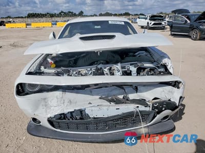 Piąte zdjęcie samochodu w środku: 2019 DODGE CHALLENGER R VIN:2C3CDZBT1KH739099 - miniatura