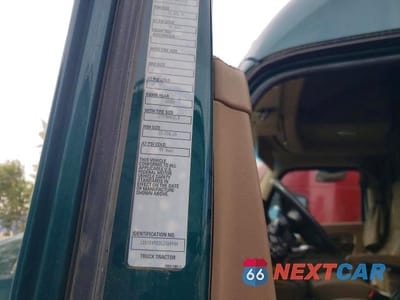 Zdjęcie 10 z 10 samochodu: 2019 KENWORTH T680 SEMI TRUCK VIN:1XKYD49X2KJ369944 - miniatura
