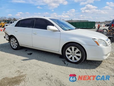 Czwarte zdjęcie samochodu z boku: 2007 TOYOTA AVALON XLS VIN:4T1BK36B27U249959 - miniatura