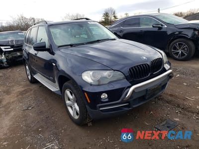 Czwarte zdjęcie samochodu z boku: 2008 BMW X5 3.0I VIN:5UXFE43578L030891 - miniatura