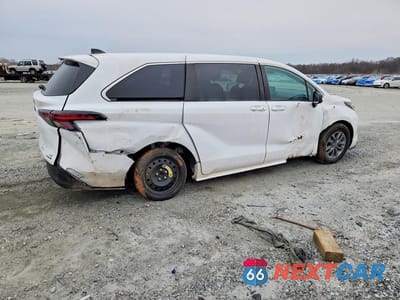 Trzecie zdjęcie samochodu z tyłu: 2022 TOYOTA SIENNA LE 8-PASSENGER VIN:5TDKRKEC3NS116634 - miniatura