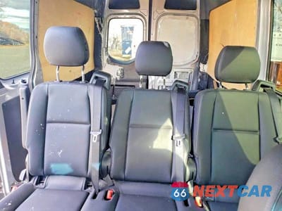 Zdjęcie 10 z 12 samochodu: 2024 MERCEDES BENZ SPRINTER 2500 VIN:W1W4KBHYXRT192383 - miniatura