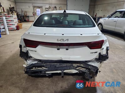 Zdjęcie 6 z 13 samochodu: 2023 KIA FORTE GT-LINE VIN:3KPF54AD1PE521203 - miniatura