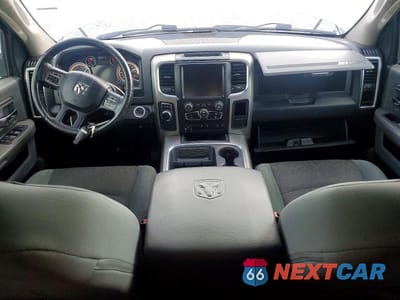 Zdjęcie 8 z 11 samochodu: 2017 RAM 1500 SLT VIN:1C6RR6LT8HS696040 - miniatura