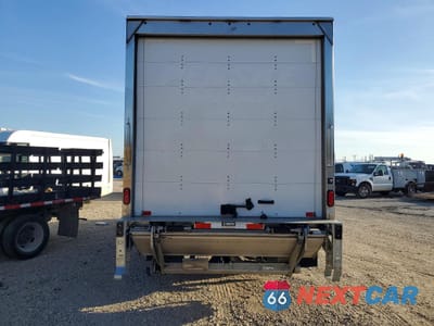 Zdjęcie 6 z 13 samochodu: 2023 FORD F450 SUPER DUTY BOX TRUCK VIN:1FDUF4GN1PDA04405 - miniatura