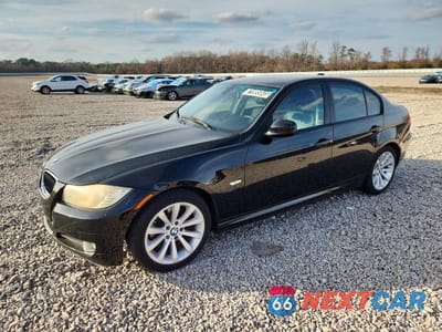 2011 BMW 328 I WBAPH7C5XBE460082 - główne zdjęcie licytacji z USA - miniatura