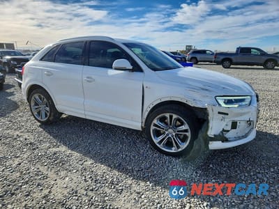 Czwarte zdjęcie samochodu z boku: 2016 AUDI Q3 PRESTIGE VIN:WA1GFCFS3GR022310 - miniatura