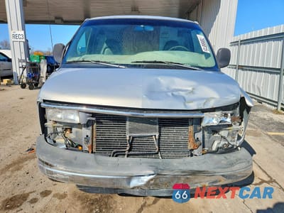 Piąte zdjęcie samochodu w środku: 1997 CHEVROLET EXPRESS 2500 UTILITY / SERVICE VAN VIN:1GCGG25RXV1021842 - miniatura