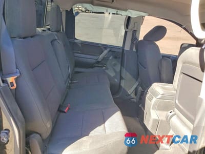 Zdjęcie 10 z 11 samochodu: 2012 NISSAN TITAN SV VIN:1N6BA0ED5CN307170 - miniatura