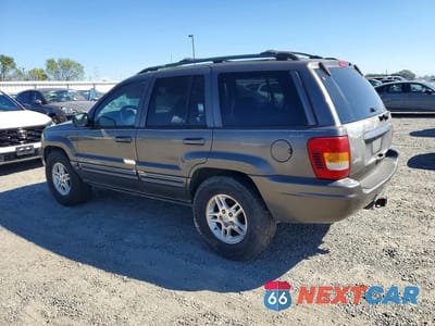 Drugie zdjęcie samochodu z przodu: 2000 JEEP GRAND CHEROKEE LIMITED VIN:1J4GW58S4YC378763 - miniatura