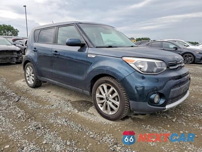 Czwarte zdjęcie samochodu z boku: 2017 KIA SOUL + VIN:KNDJP3A52H7449498 - miniatura