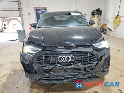 Piąte zdjęcie samochodu w środku: 2025 AUDI Q3 PREMIUM S LINE 45 VIN:WA1DECF31S1110956 - miniatura