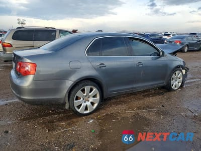 Trzecie zdjęcie samochodu z tyłu: 2006 VOLKSWAGEN JETTA 2.5 VIN:3VWRF71K16M818676 - miniatura
