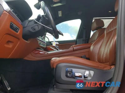 Zdjęcie 7 z 12 samochodu: 2021 BMW X7 ALPINA XB7 VIN:5UXCX6C18M9G66588 - miniatura