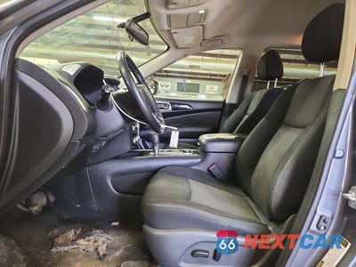 Zdjęcie 7 z 13 samochodu: 2019 NISSAN PATHFINDER SV VIN:5N1DR2MM6KC598754 - miniatura