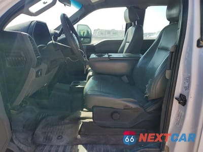 Zdjęcie 7 z 11 samochodu: 2017 FORD F350 SUPER DUTY UTILITY / SERVICE TRUCK VIN:1FD7X3ET8HEE35986 - miniatura