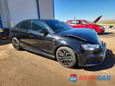 Czwarte zdjęcie samochodu z boku: 2020 AUDI A3 S-LINE PREMIUM VIN:WAUBEGFF9LA102858 - miniatura